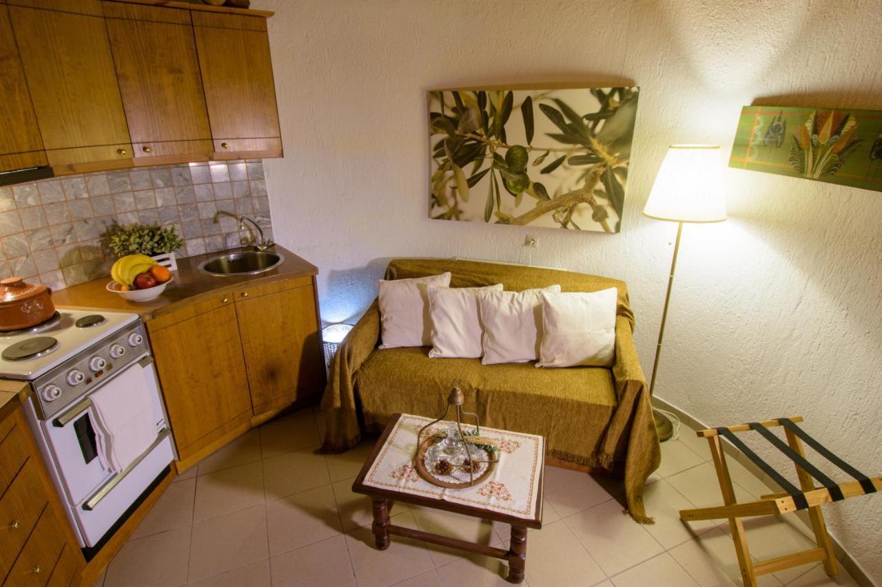 Holiday home Traditional Windmill-milos Kroustas