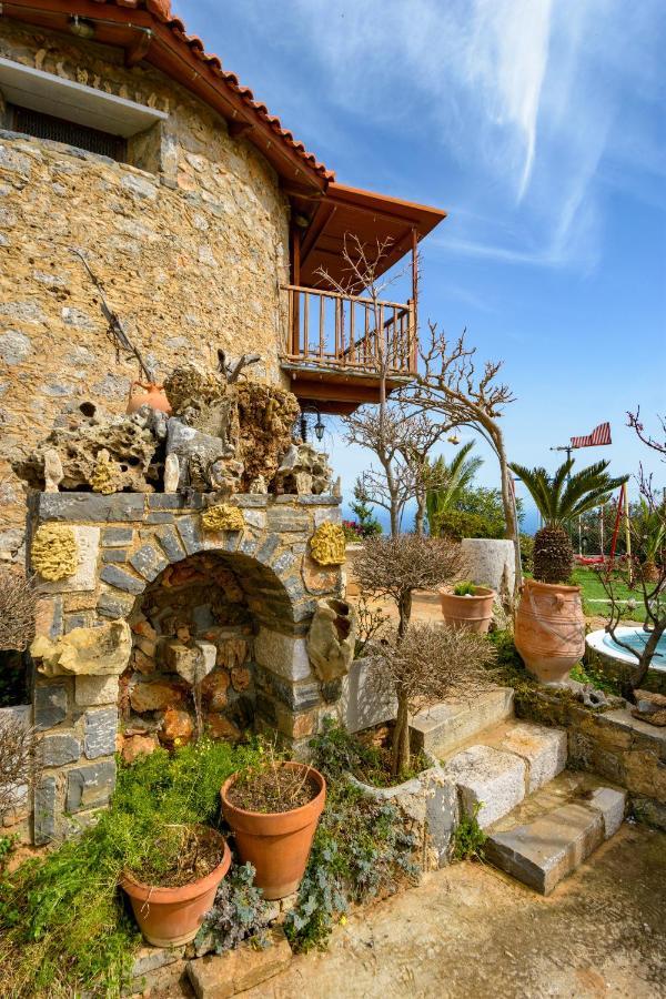 Holiday home Traditional Windmill-milos *